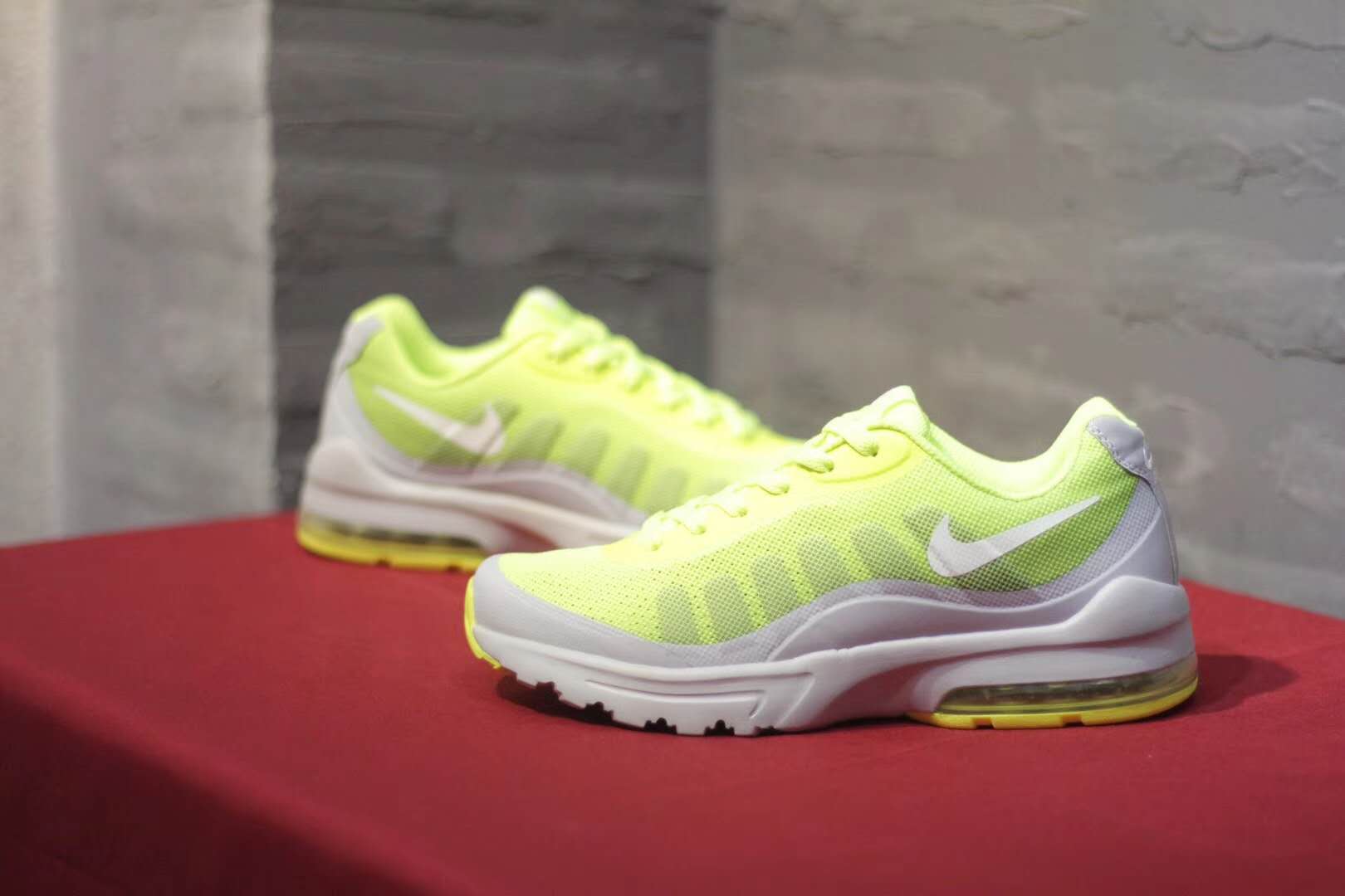 Women Nike Air Max Invigor Print 95 Fluorscent Green White Shoes